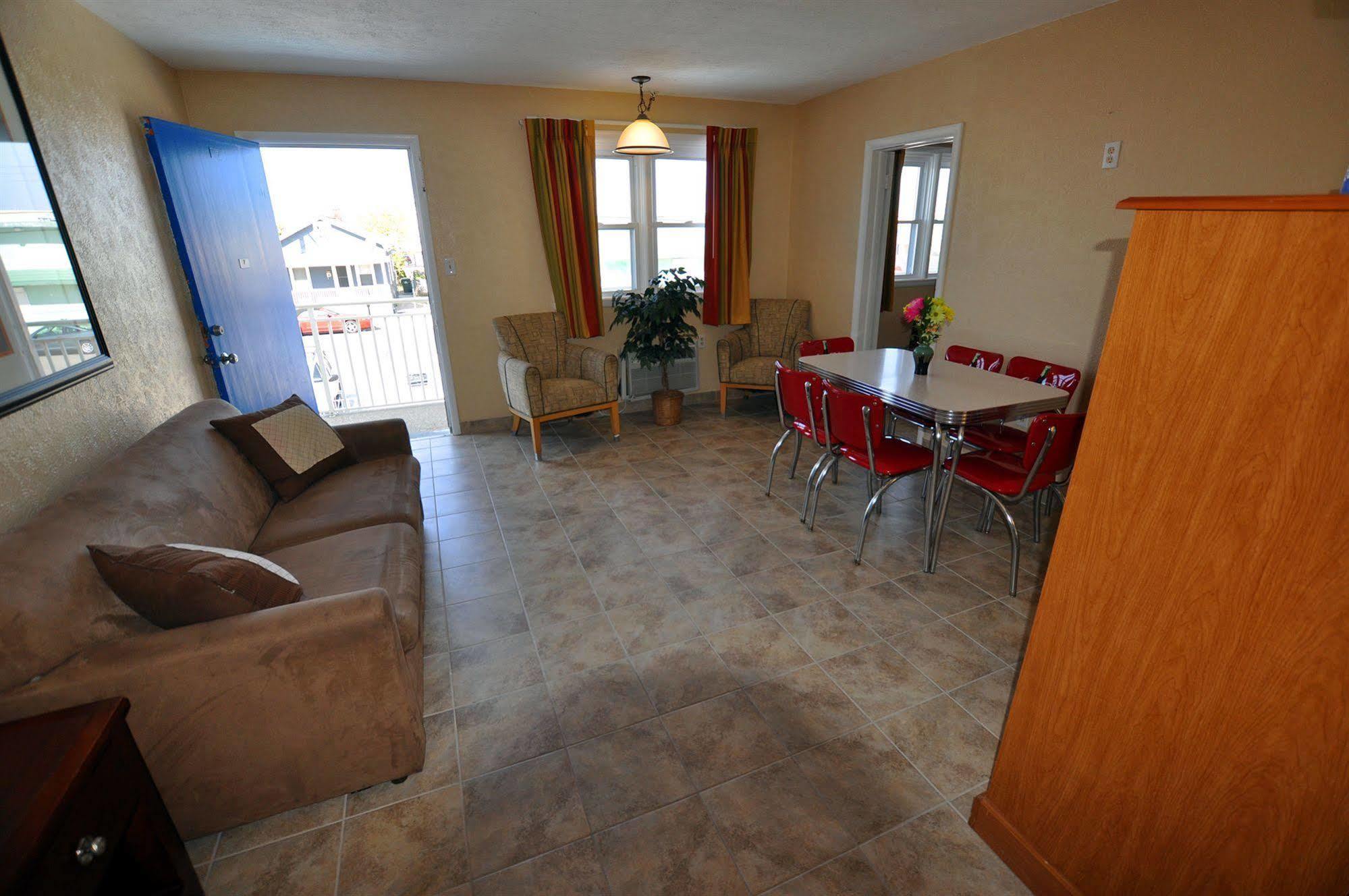 Nantucket Inn & Suites Wildwood Extérieur photo